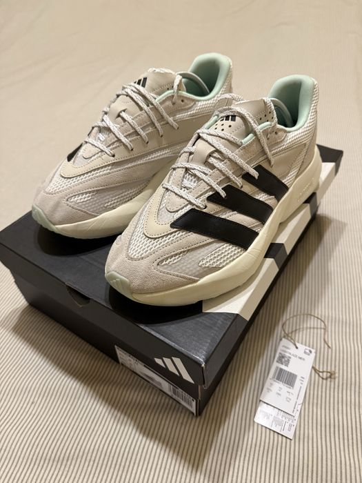 Adidas Lightblaze Marimea 44