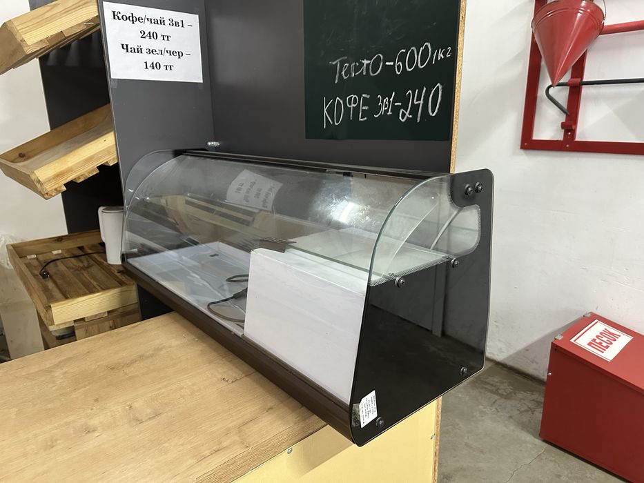 Витринный холодильник настольный