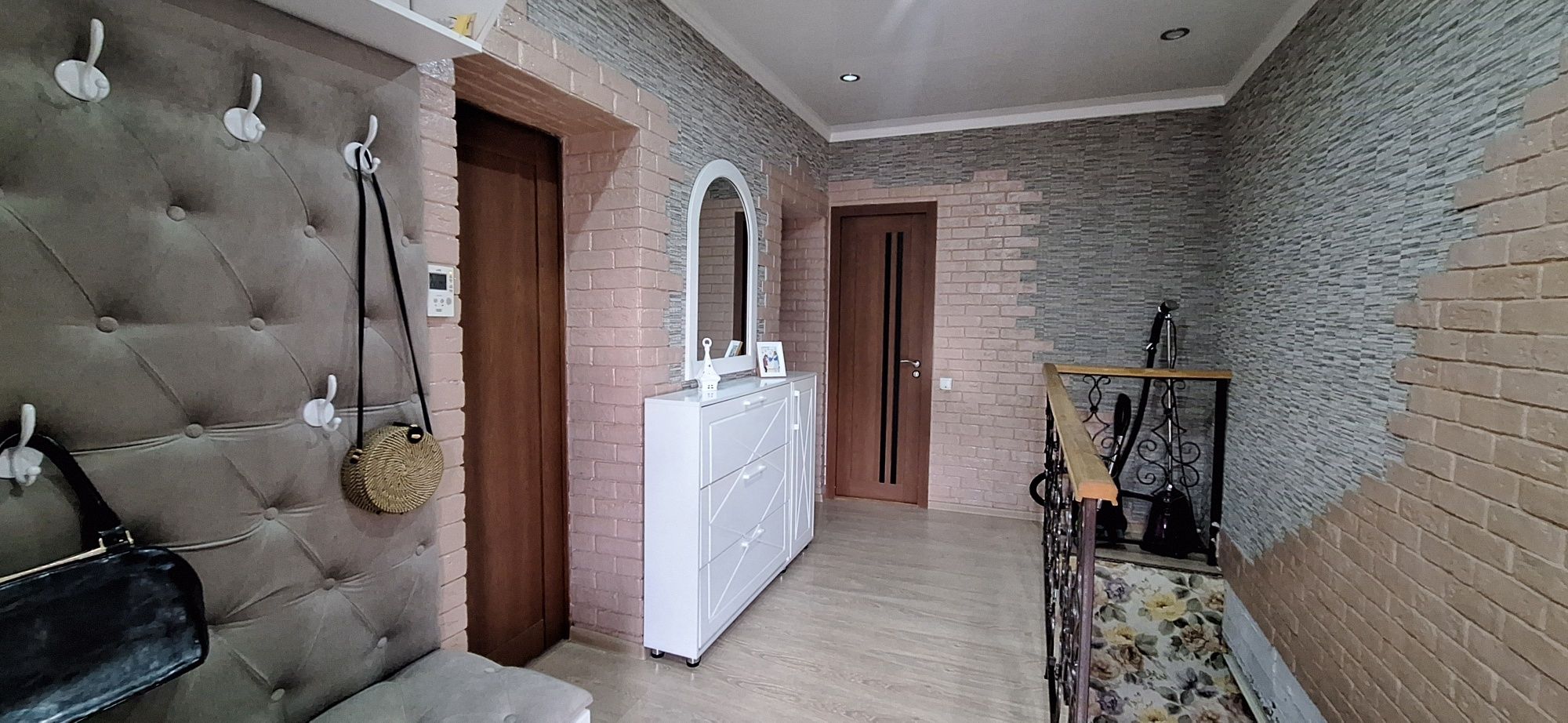 Продаётся часть дома. 3 комнаты, 92м², 3 сот
