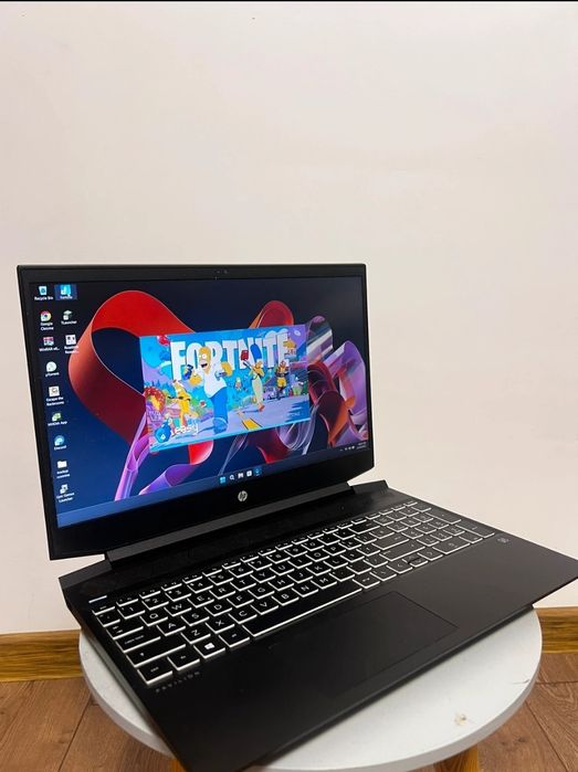 Laptop HP Pavilion 15-ec Bang n Olufsen