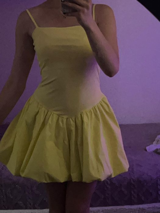 Платье почти новое