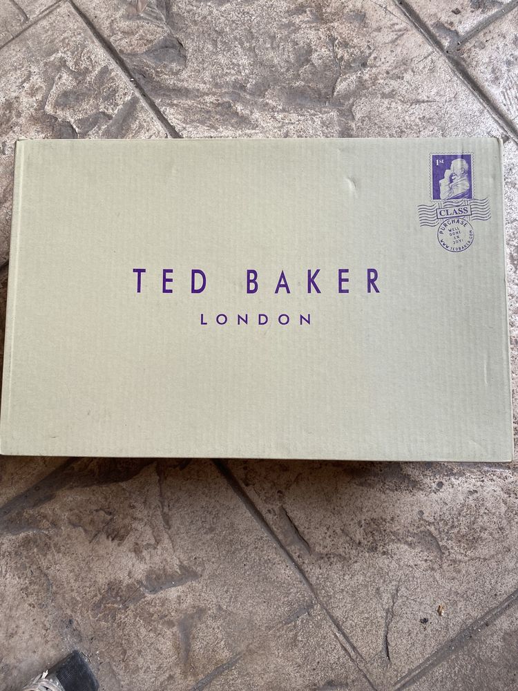 Sneakersi barbati, Ted Baker, noi!!!