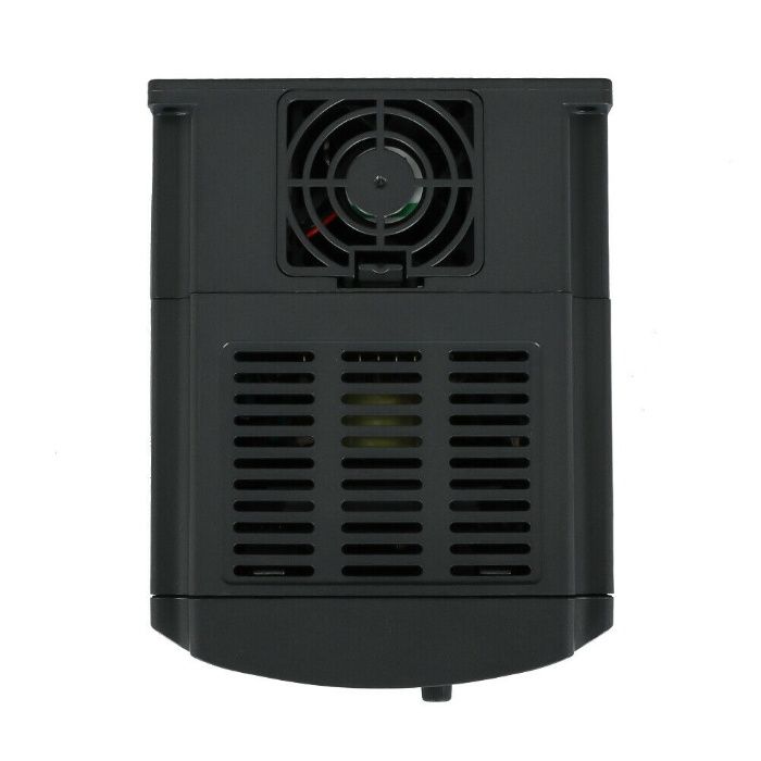 Convertizor Frecventa, Putere 2.2 kW, Alimentare 220V, Potentiometru