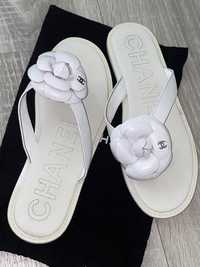 Sandale Chanel originale