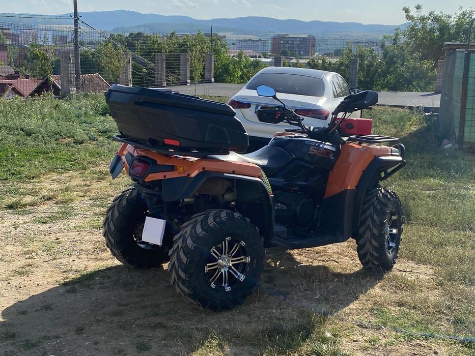 Vând CF MOTO 520L