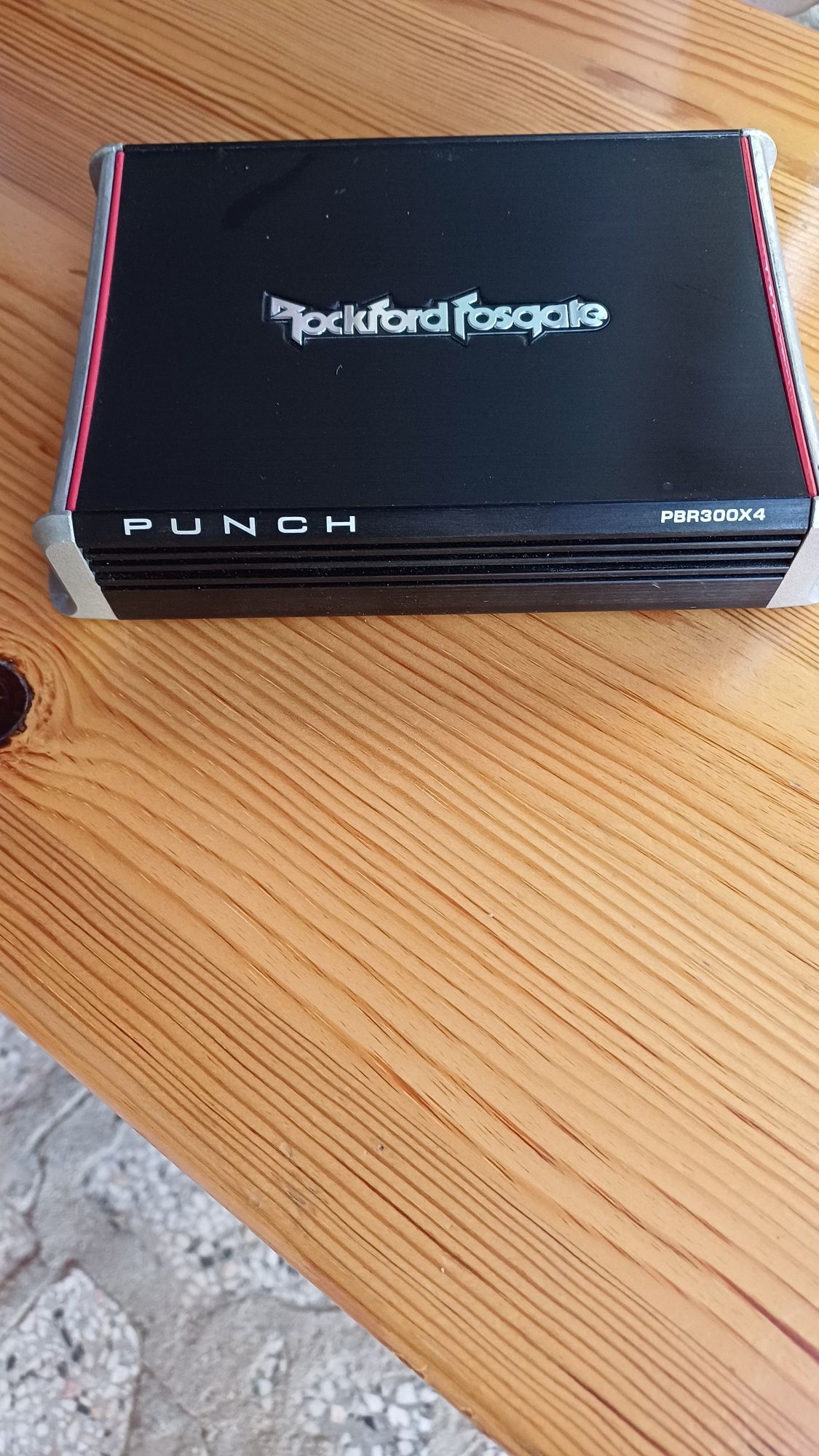 Усилвател Rockford Fosgate