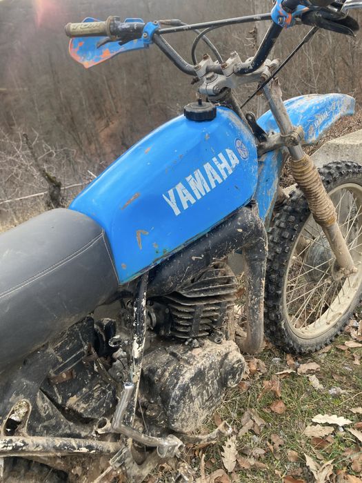 Vând yamaha dt 125