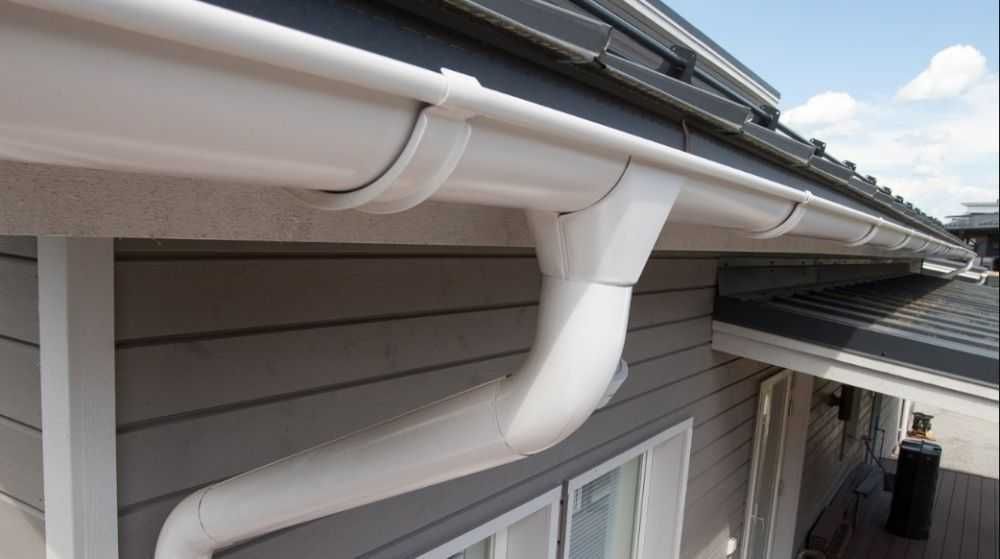 Firma montam acoperisuri tabla lindab + dulgerie – reparatii