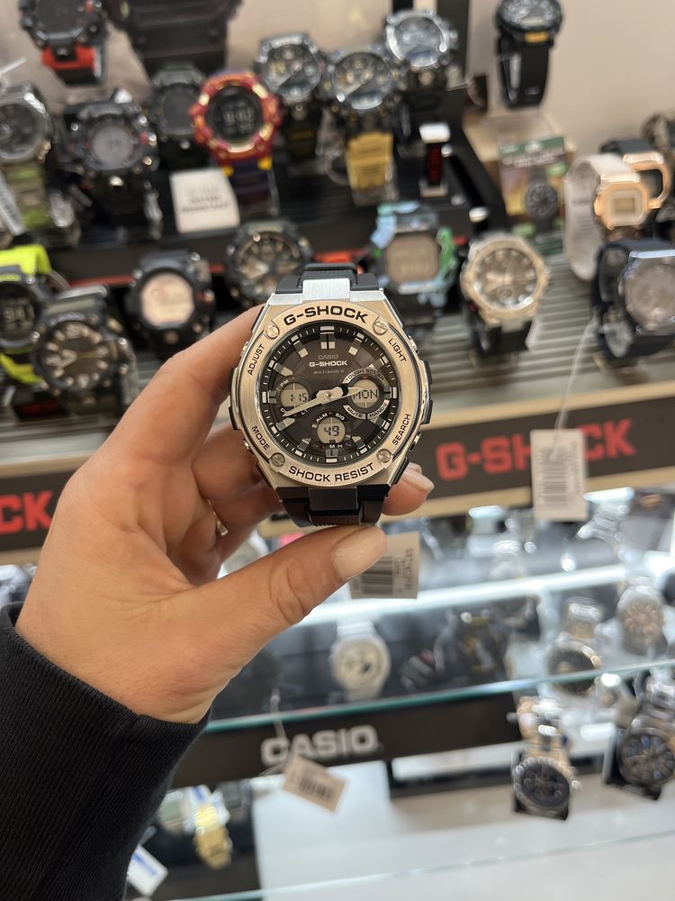 Мъжки часовник Casio G-Shock G-Steel GST-W110-1AER