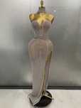 Închiriez rochie