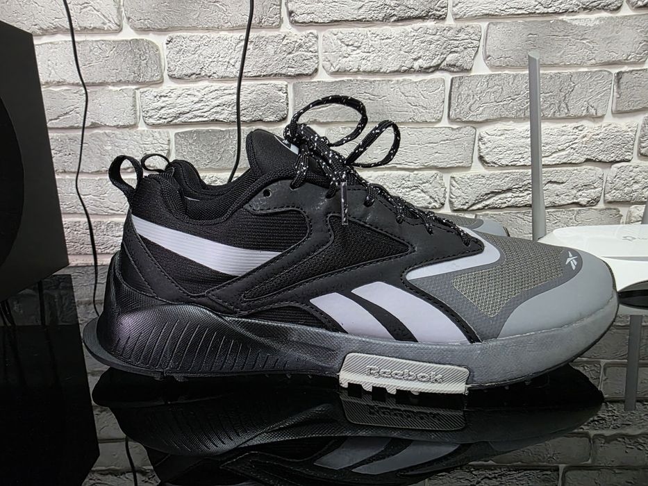 Оригинальные кроссы Reebok