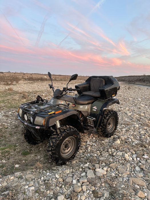 Atv arctic cat 300 2X4