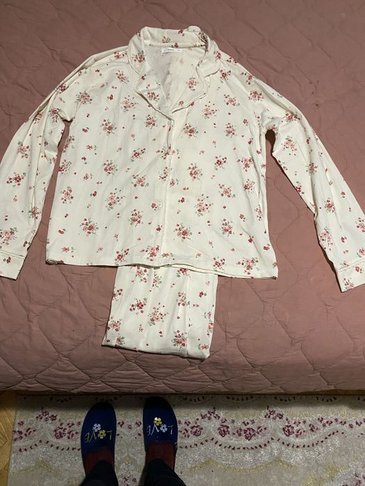 Дамска пижама RESERVED М чисто  нова с халат