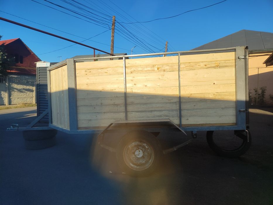 Коневозка прицеп