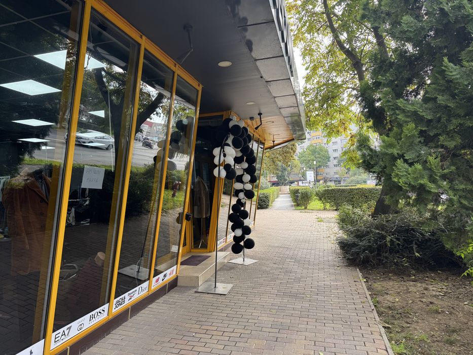 DE INCHIRIAT spatiu comercial SOARELUI