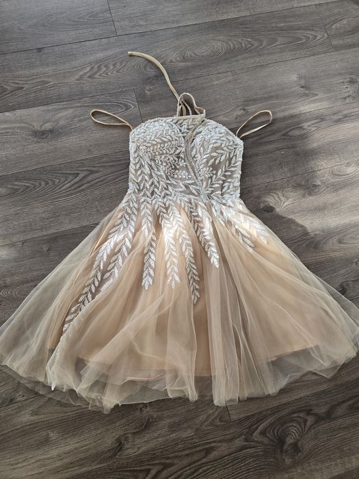 Официална дамка рокля