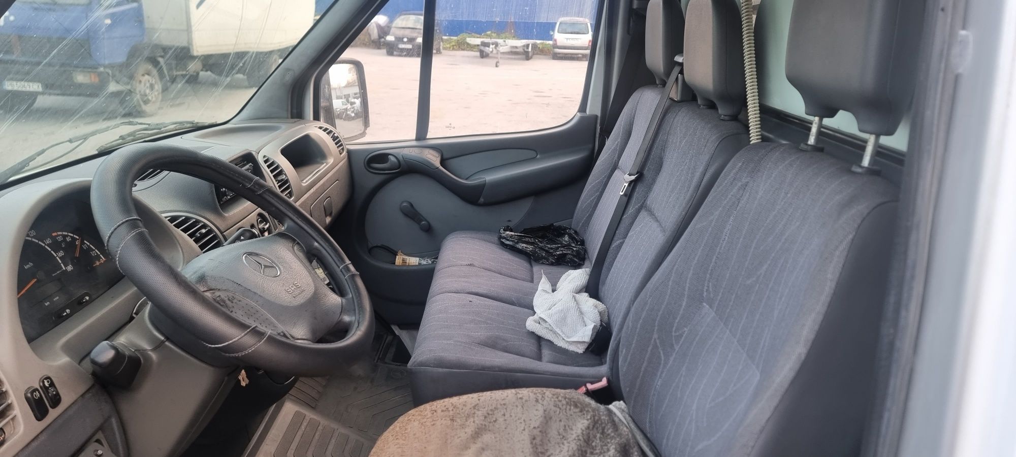 На части Mercedes Sprinter 311 CDI 2.2 цди Спринтер Хладилен