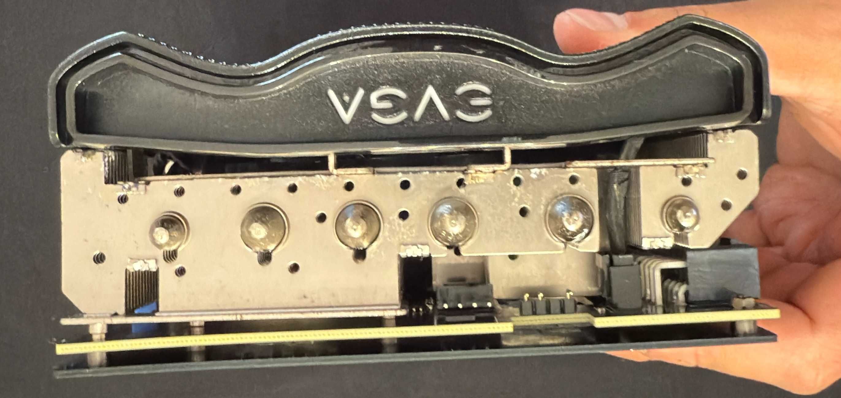 Видео карта GPU EVGA RTX 3090 FTW3 UltraGaming 24GB GDDRX6