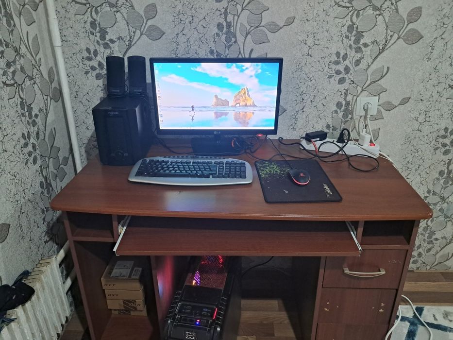 Настольный компьютер