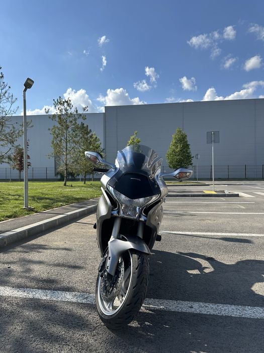 Honda VFR1200F  2011 ABS URGENT