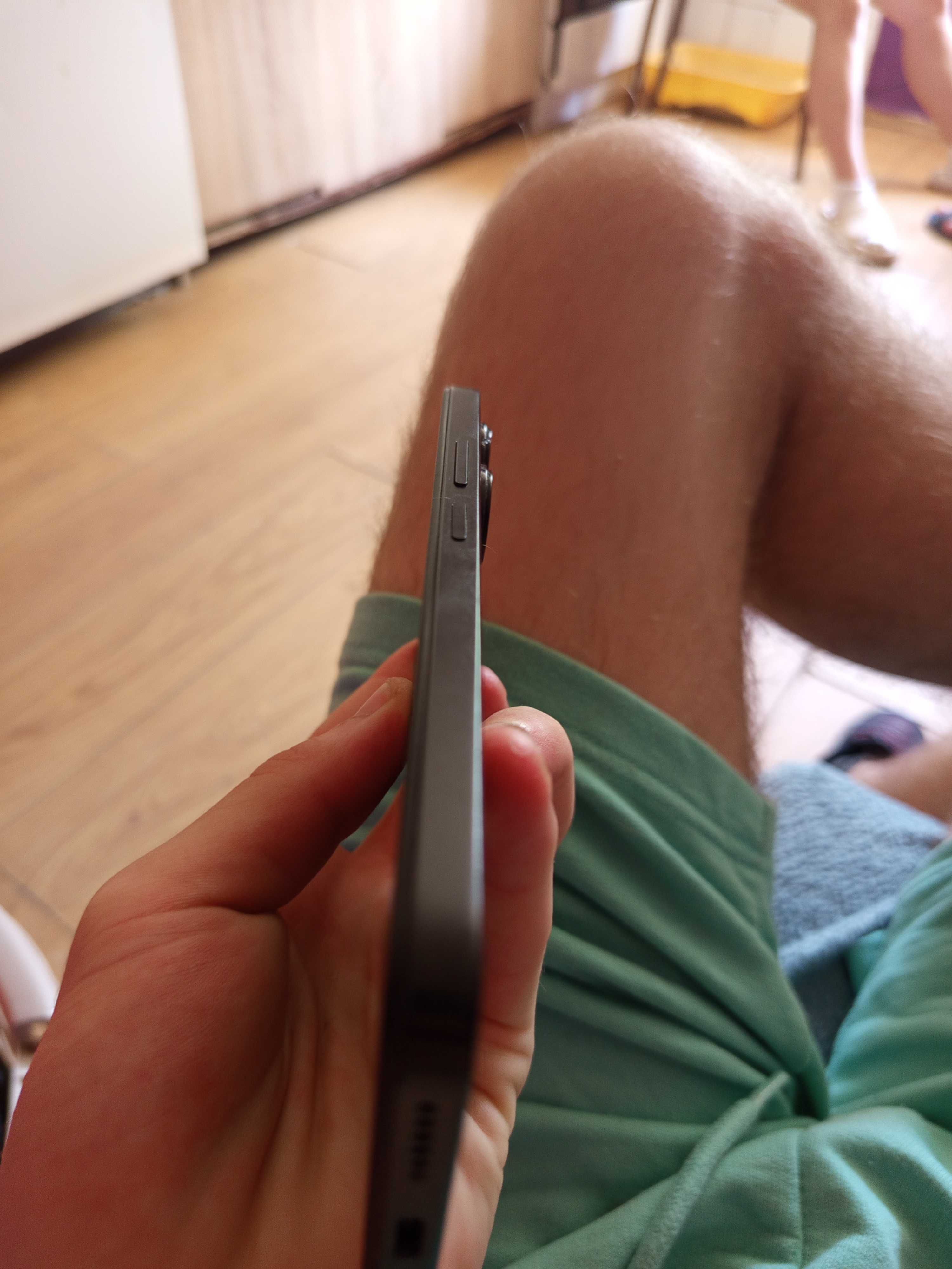 Redmi 13,128 GB.