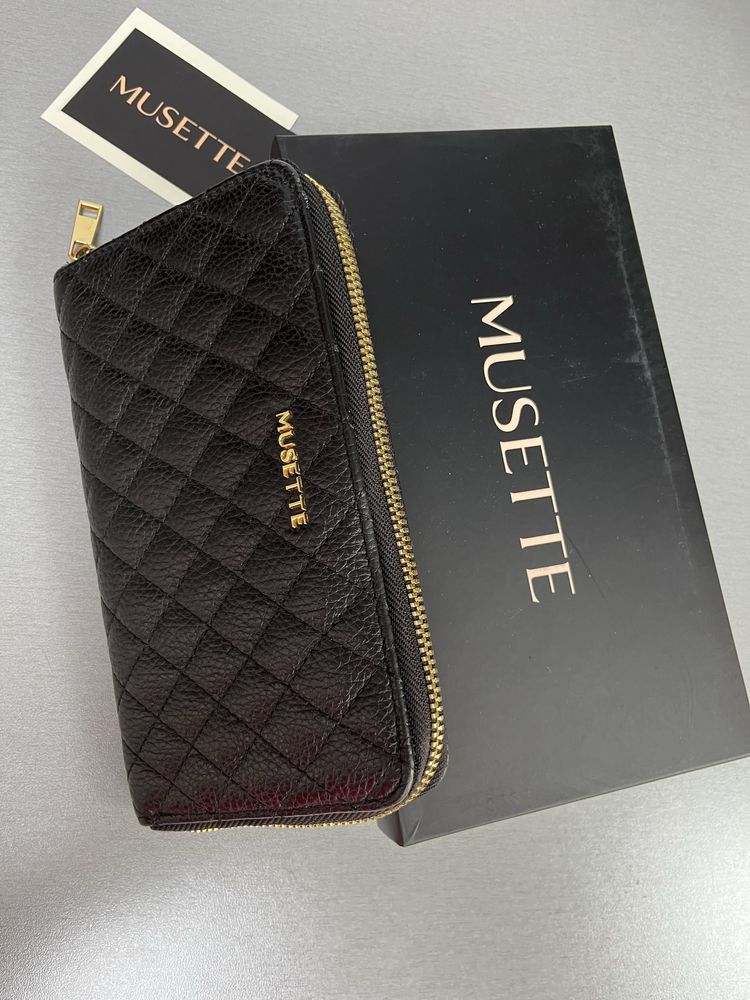 Дамско портмоне естествена кожа на Musette