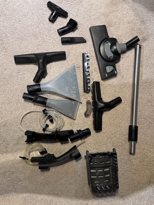 Aspirator cu spalare Bosch BWD41720 1700W, 5 L, spala canapele+covoare