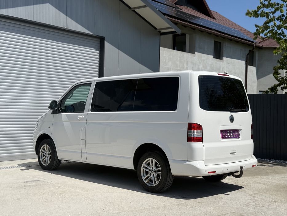 VW T5 2.0 TDI 140 Cp 8+1 9 locuri Automat DSG Rate