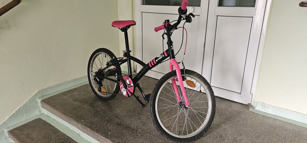 Bicicleta pentru fetite 20 inch