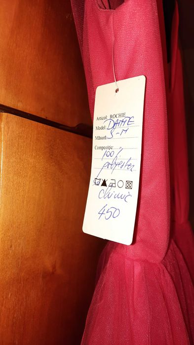 Rochita ocazie, noua!