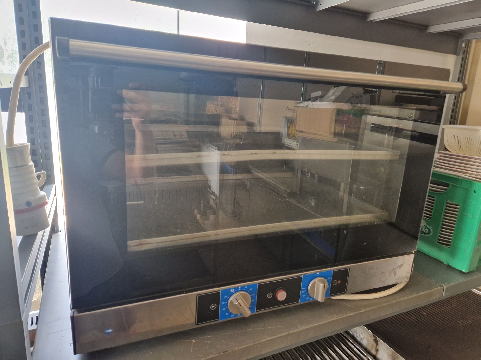 Cuptor pizza, stare buna, 380v, aragaz  din inox, de putere