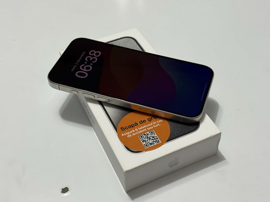 Iphone 15 Pro 256GB Alb