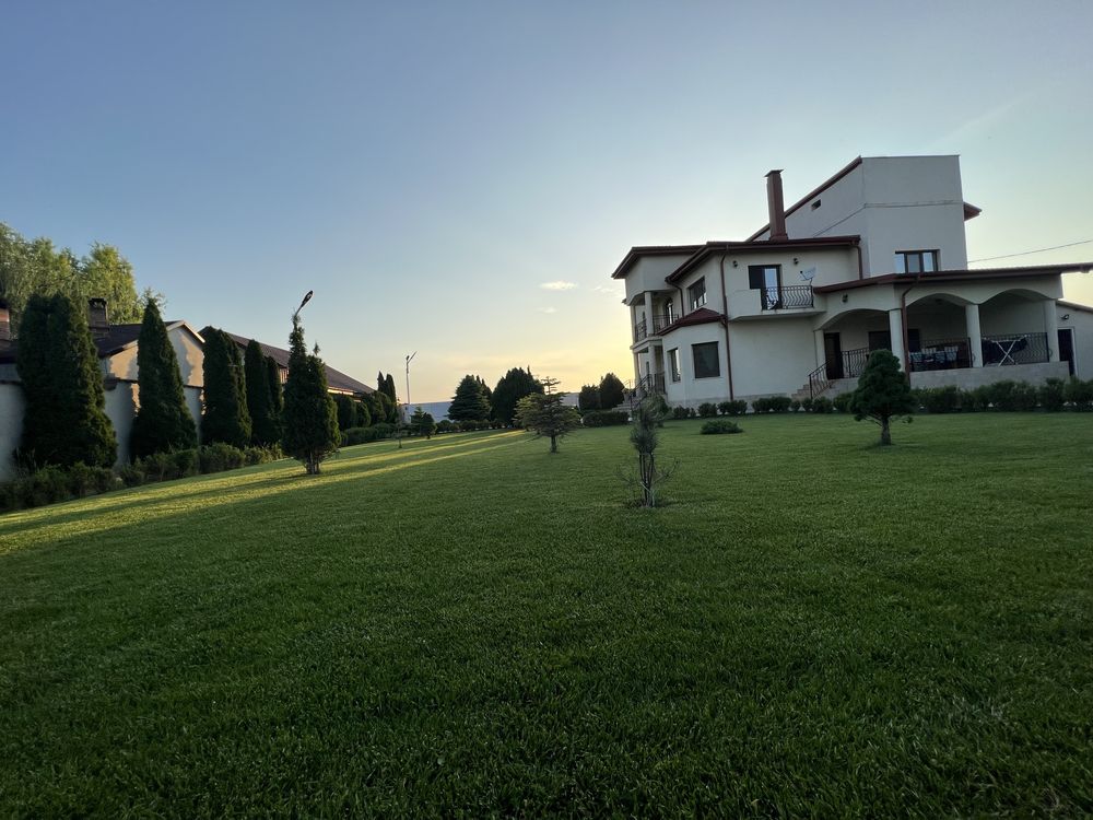 Casa  de Vanzare -Vanatori