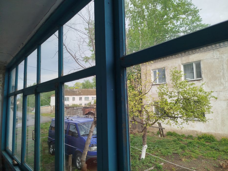 Продам балконные рамы