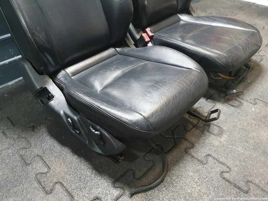 Scaune piele cu incalzire MERCEDES-BENZ C-CLASS II (W203)  [ 2000 - 2007 ] C 220 CDI (OM 611.962) 100KW|136HP