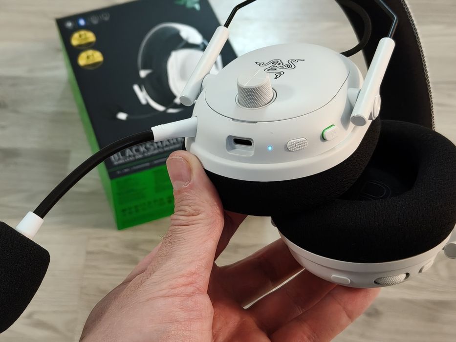 Căști gaming wireless Razer BlackShark V3 Pro NOI