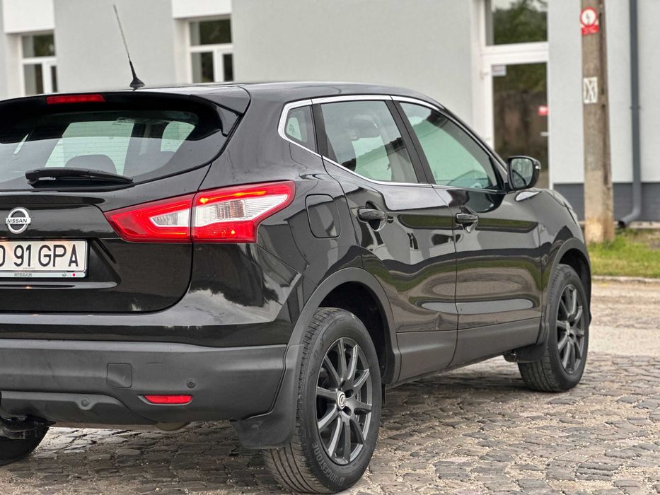 Nissan Qashqai 2WD*benzina*euro 6*contract+fiscal*navi*af.2016/luna 08