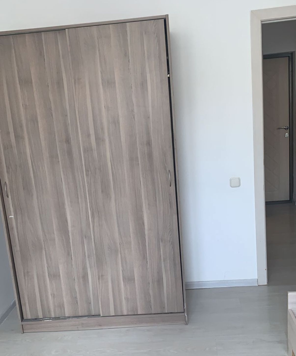 Продам шкаф для одежды
