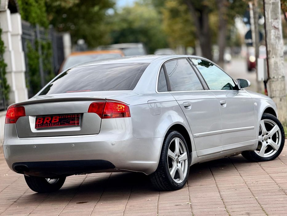 • Audi A4 B7 2007 / 2.0 Diesel / Parc Auto / Rate / Garantie •