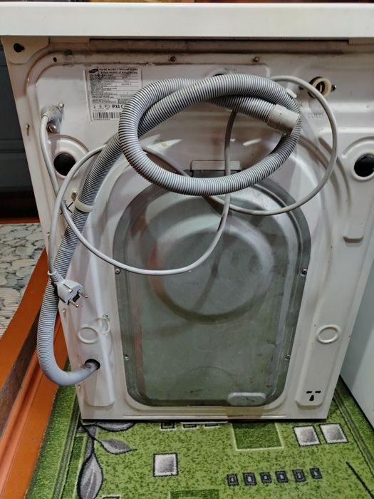 Продам машинку автомат.