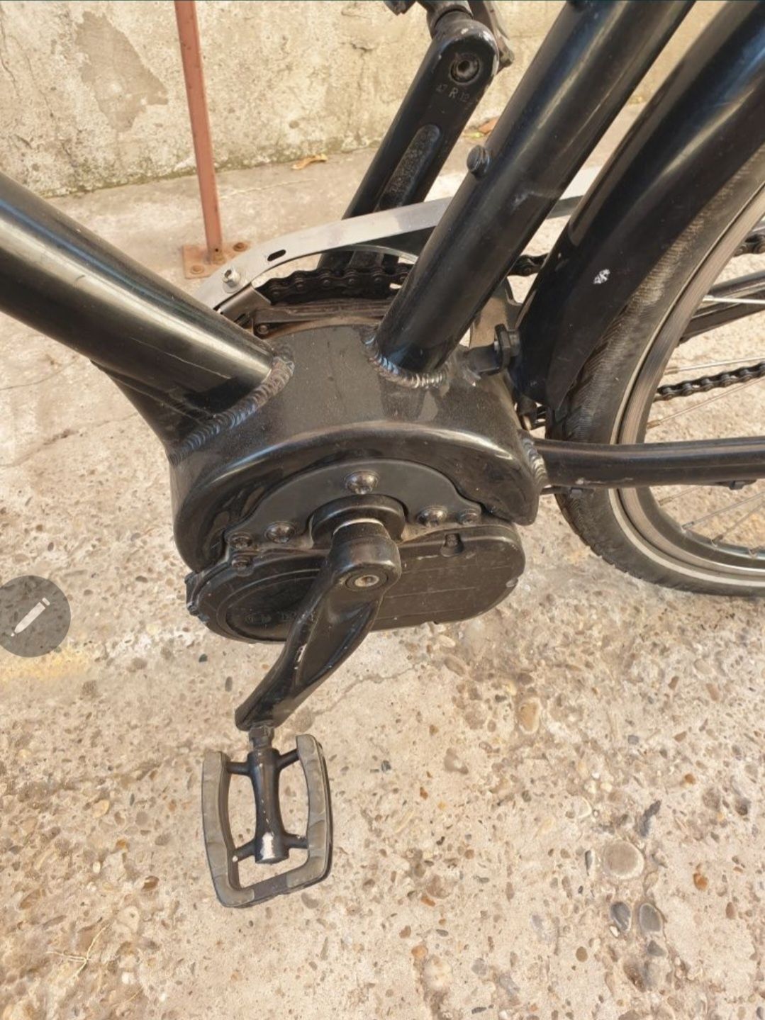 Velo de Ville Electric Bike 145km