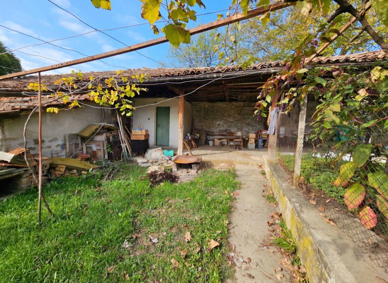 Продава се Къща в с. Присово, Област Велико Търново - 130 кв.м за 731 €/кв.м - Снимка #3