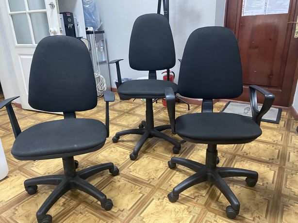 Кресло для сотрудников; Кресло офисное; Кресла