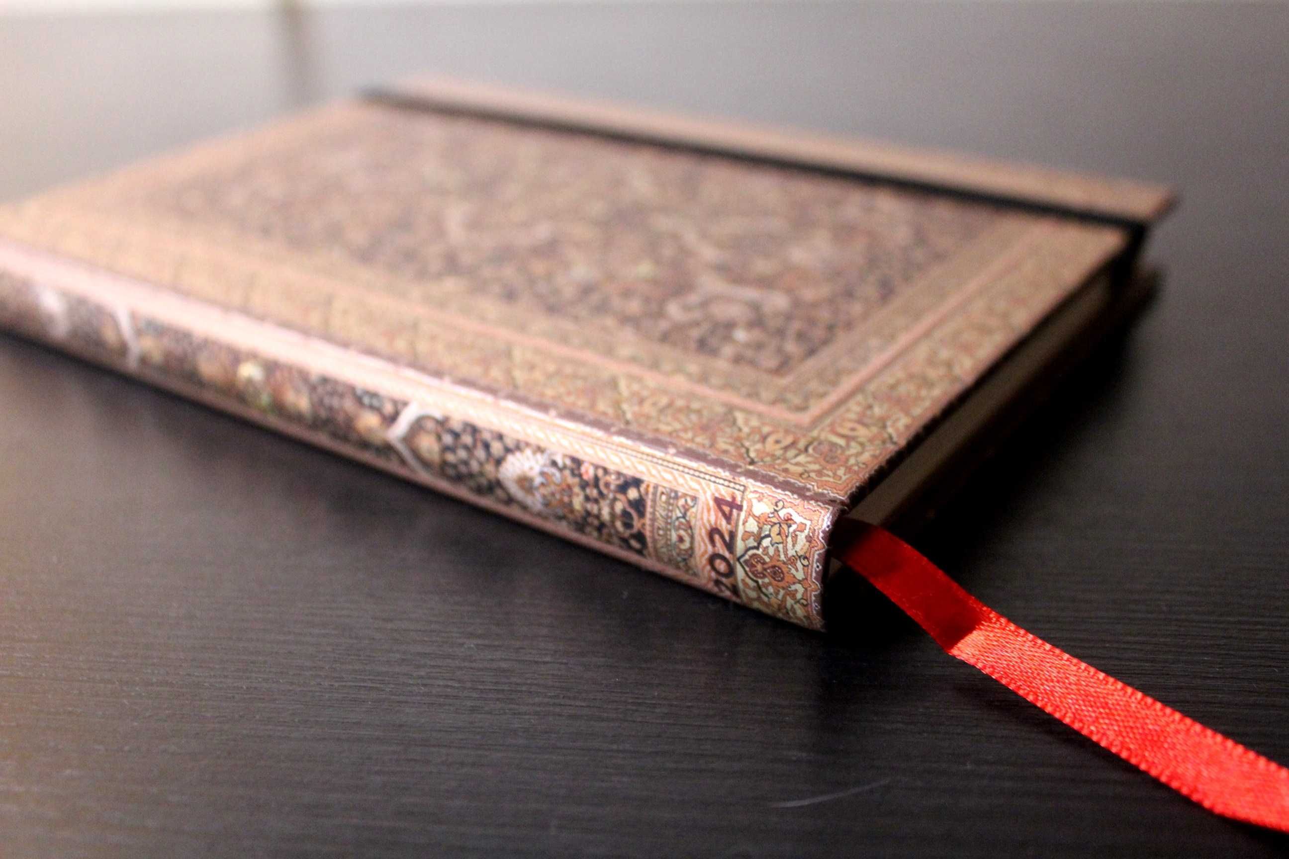 Немски тефтер планер 2024г Paperblanks
