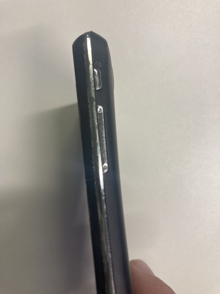 Sony XPeria J,отличен