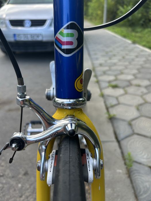 Bicicleta de sosea vintage BASSO Italia Shimano 600 Cadru Columbus