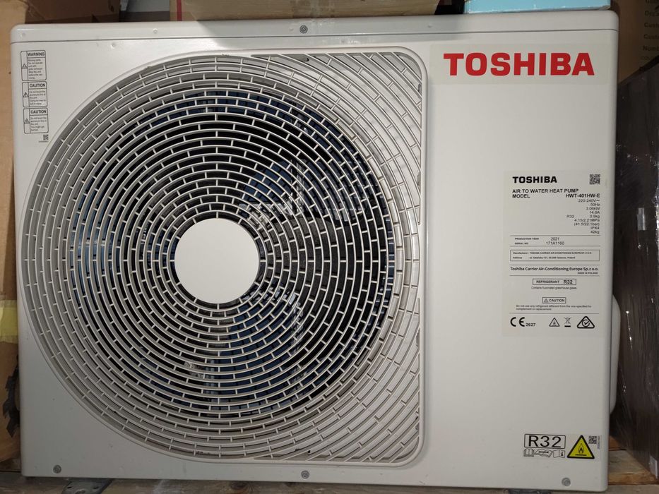 Термопомпа Toshiba - спукан топлообменник