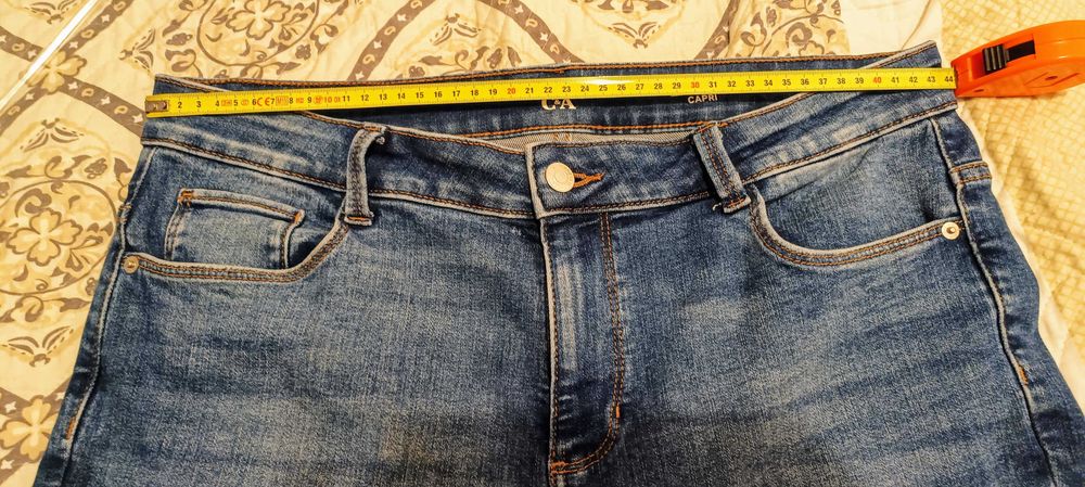 2 perechi de blugi C&A, pt dama , măsura 44-46