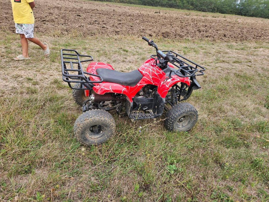 Vând atv 125 cc