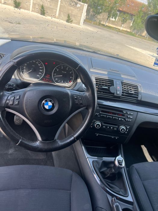BMW serie 1.18 benzină